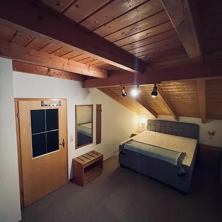 Ferienhaus Milla Alpesi faház *